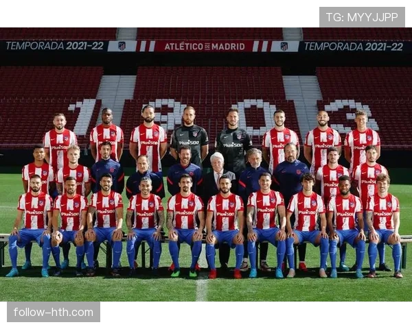 西甲战术革新引发竞争格局变动 传统与创新碰撞下球队表现引热议 西甲战术革新引发竞争格局变动 传统与创新碰撞下球队表现引热议