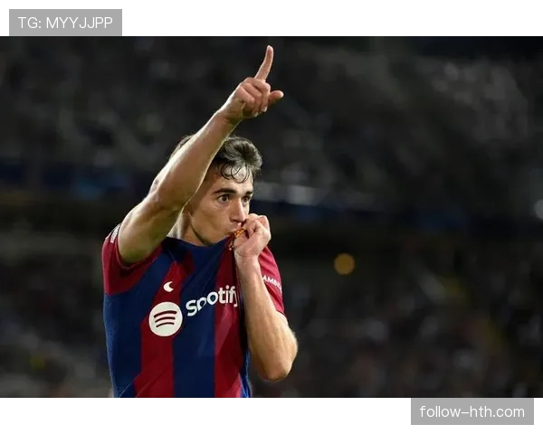 阿劳霍以强硬防守与精准判断助力巴萨后防核心地位提升 阿劳霍以强硬防守与精准判断助力巴萨后防核心地位提升