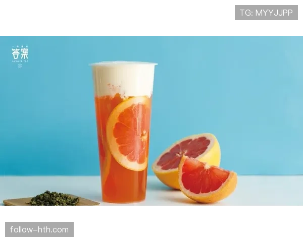 崔家溪训练完顺手给队友点了三百杯奶茶